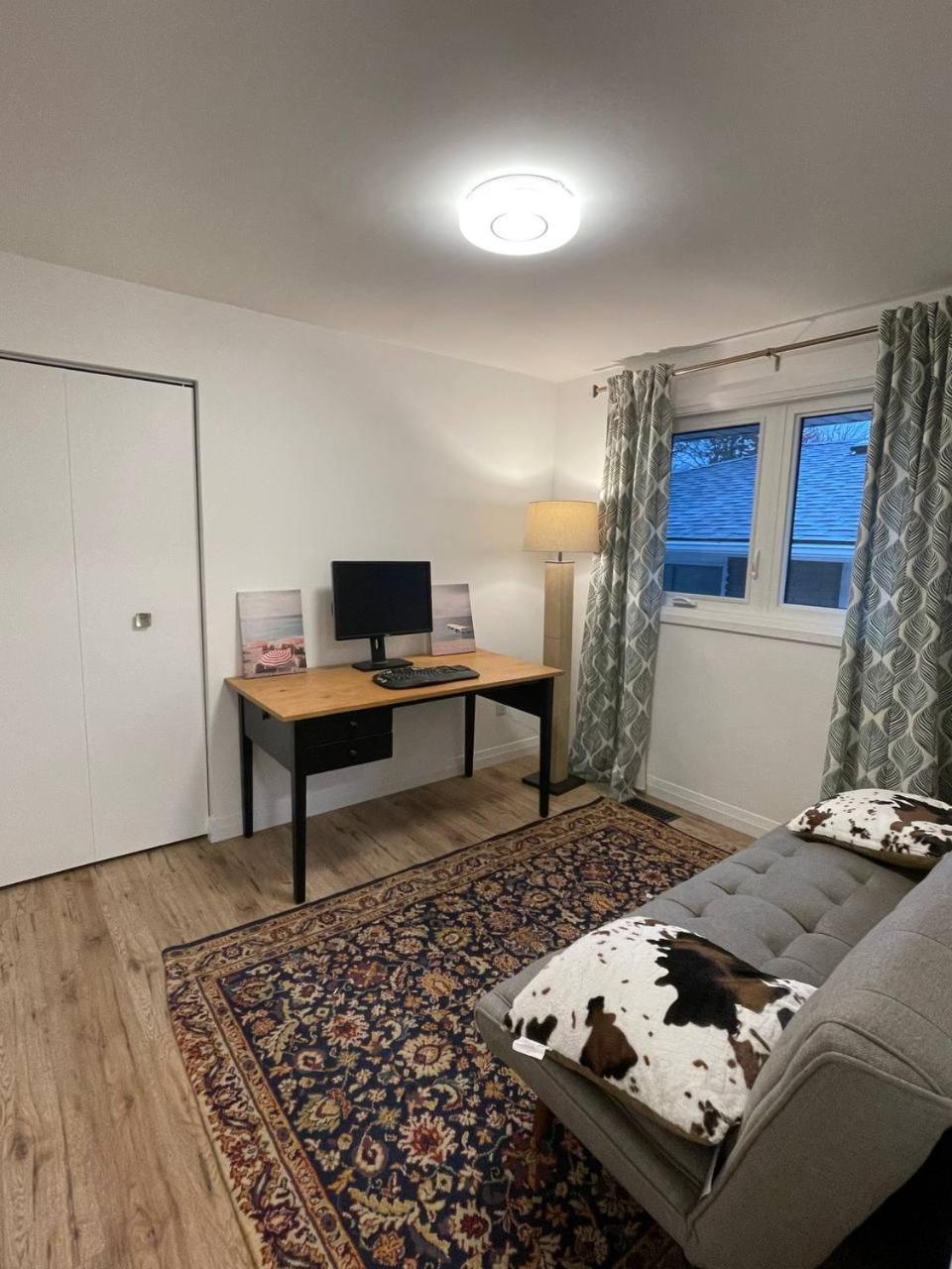 Apartment 3 Bdr In *