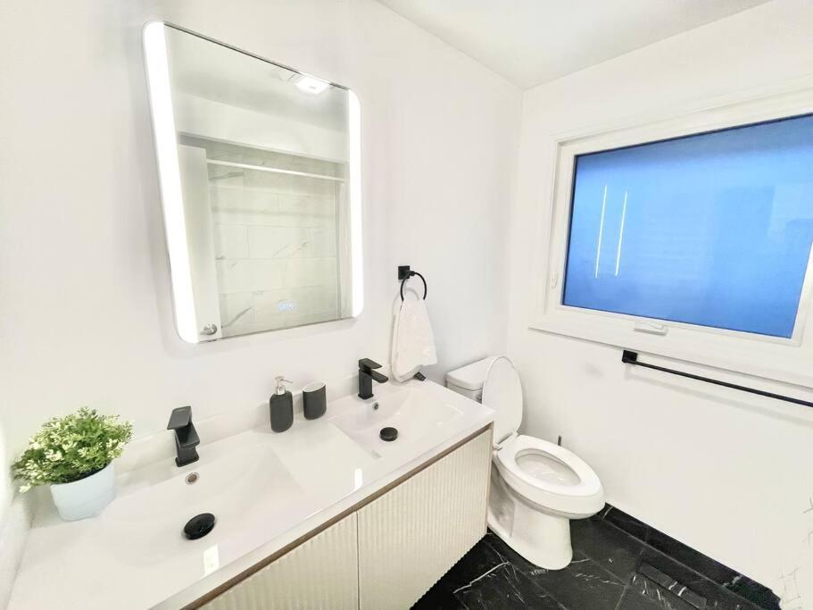 Apartment 3 Bdr In Burlington