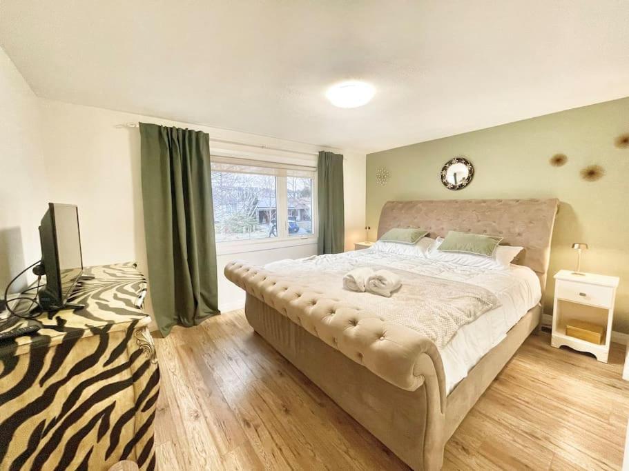 3 Bdr In * Burlington
